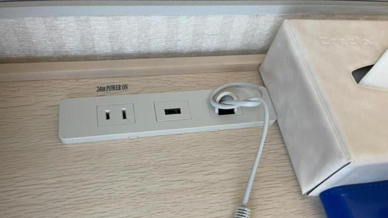Toyoko Inn Osaka Sakai-Higashi-Eki Sakai  Exteriör bild