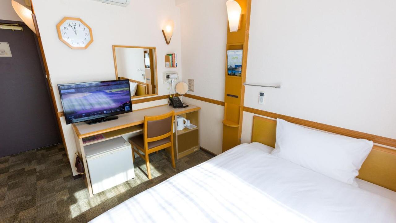 Toyoko Inn Osaka Sakai-Higashi-Eki Sakai  Exteriör bild