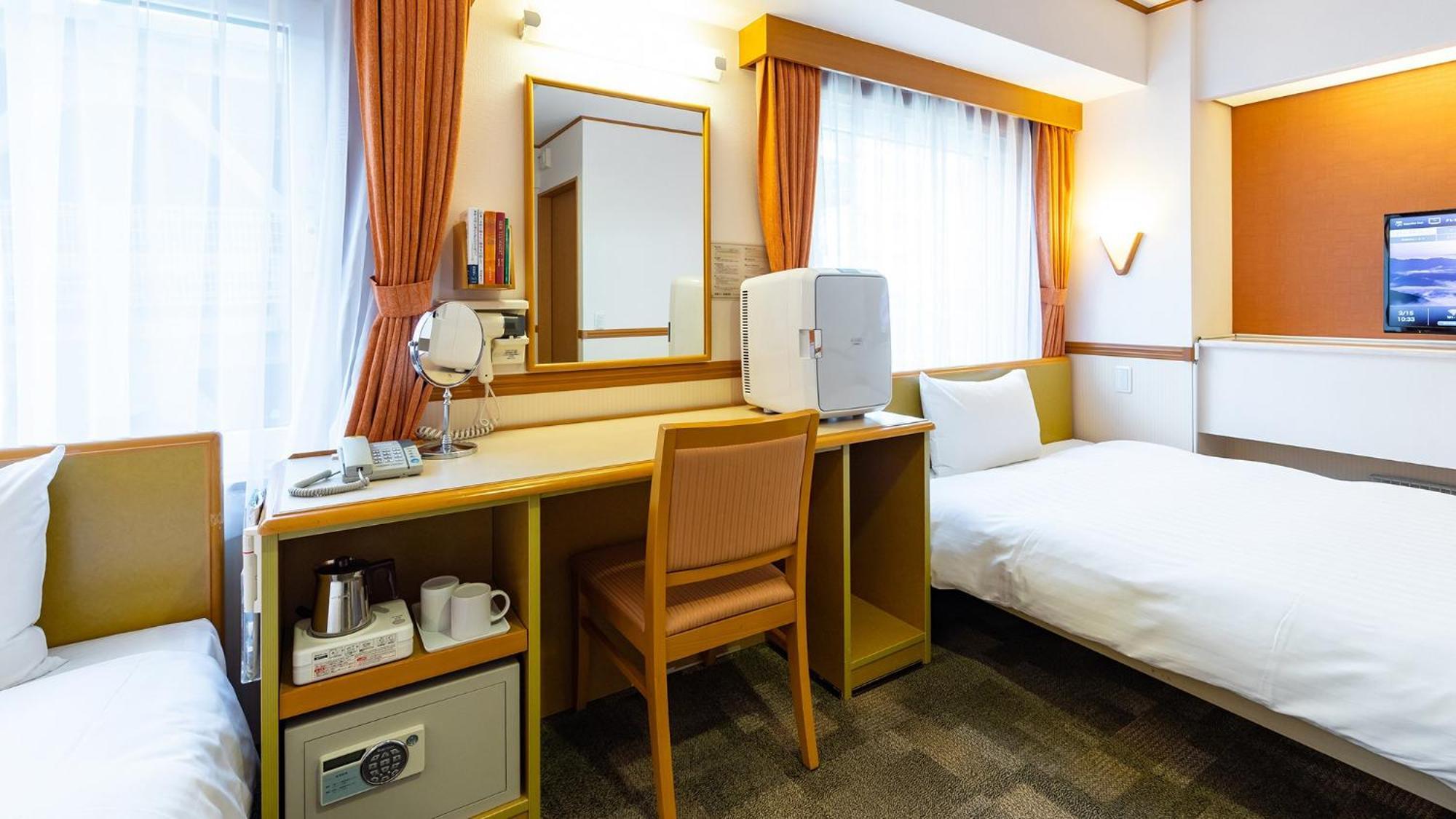 Toyoko Inn Osaka Sakai-Higashi-Eki Sakai  Rum bild